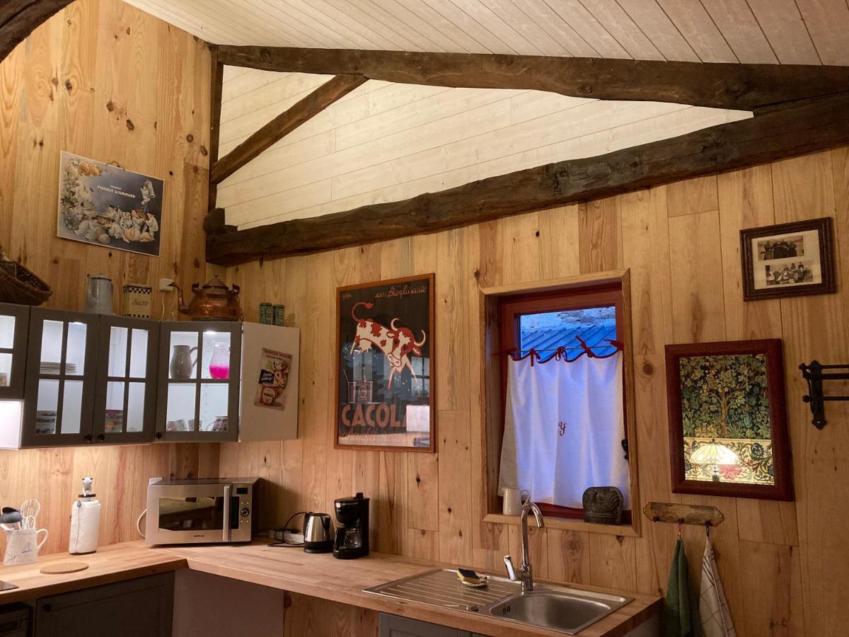 Ferienwohnung La Cour Secrete Dinan Exterior foto